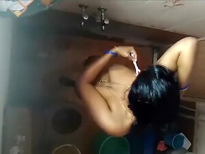 Indian Bhabhi Carry on nutty Dele b extract